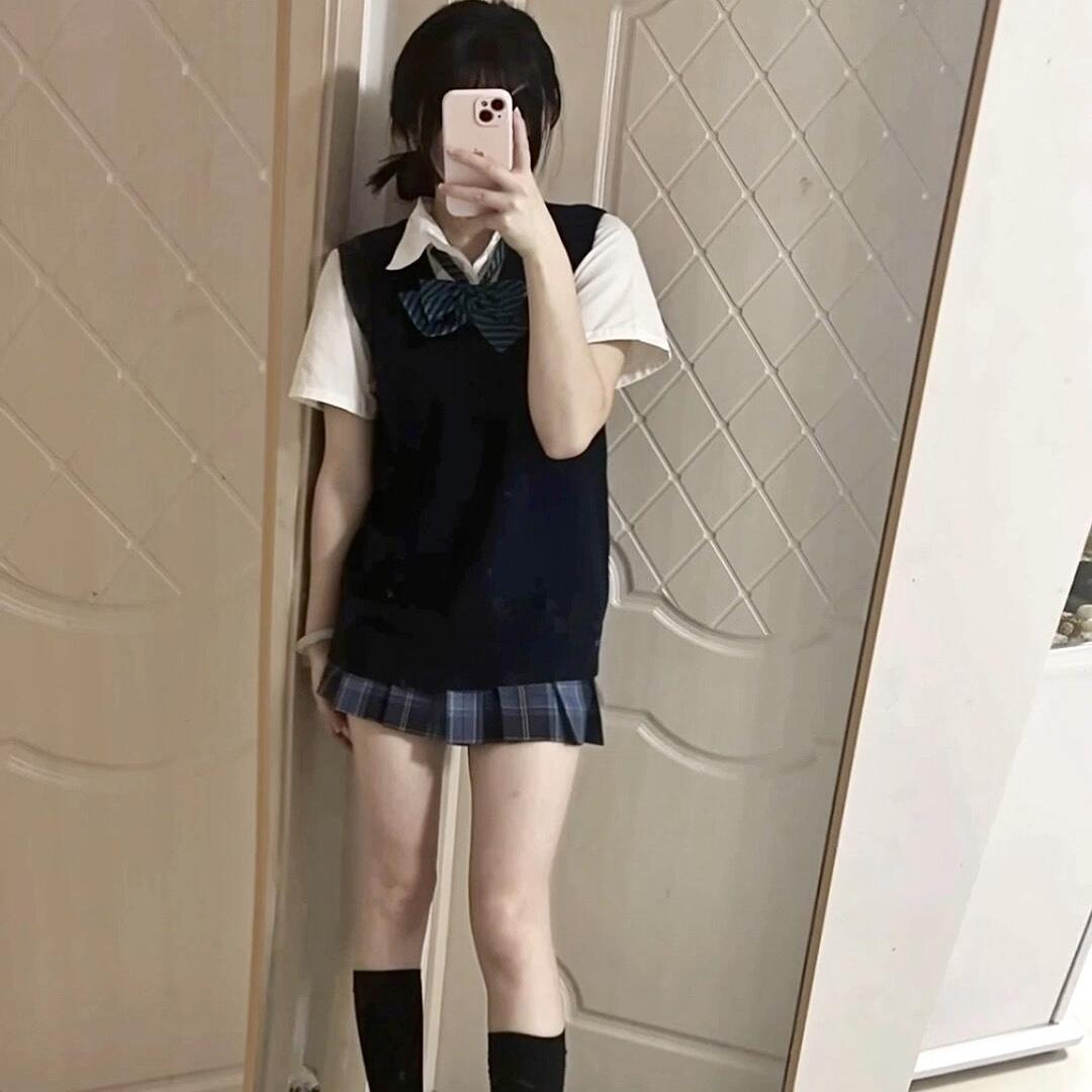 jk制服针织老头衫背心日系学院风纯色V领无袖马甲百搭套头毛衣女