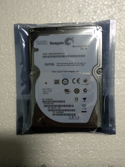 希捷\/西·数 笔记本硬盘250G SATA  5400转 2.5寸机械硬盘保一年