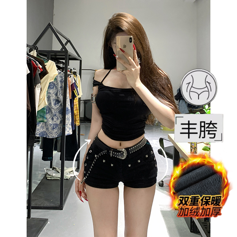 李李服饰低腰铆钉丰胯加绒牛仔超短裤女2024冬季新款紧身显瘦热裤