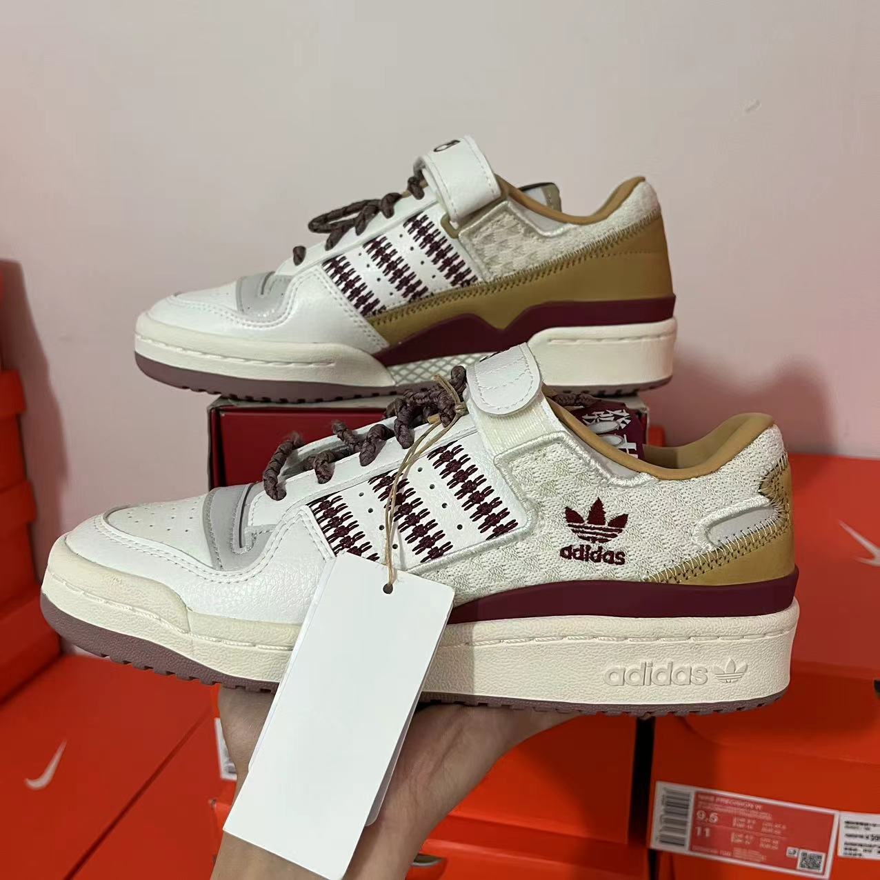 adidas三叶草男女鞋2023新年款米菲兔联名FORUM 84 LOW板鞋IE1898